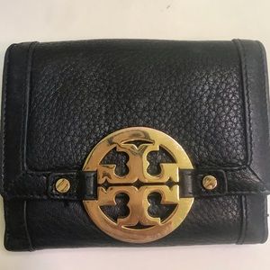 Tory Burch wallet